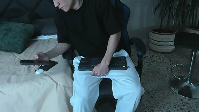 roan birkin online show from February 28, 2026, 7:35 pm