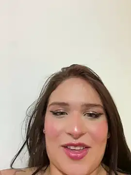 Snapshot of Alison_rain chatting on February 17, 2025, 1:15 am Alison rain online show from February 17, 2025, 1:15 am