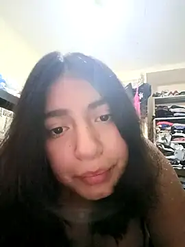 kyeporno online show from October 2, 2025, 4:49 am