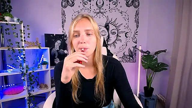 Snapshot of VeronicaAndersen chatting on September 14, 2025, 10:26 am VeronicaAndersen online show from September 14, 2025, 10:26 am