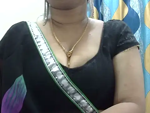 Snapshot of YOUR_RAHI48 chatting on September 9, 2025, 4:44 am YOUR RAHI48 online show from September 9, 2025, 4:44 am