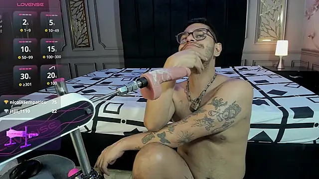 Snapshot of angel_fetish_ chatting on February 16, 2025, 9:26 am angel fetish online show from February 16, 2025, 9:26 am