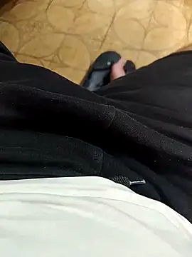 NAvoglia online show from October 31, 2025, 1:30 pm