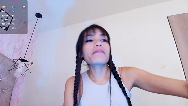 Snapshot of Raichell_ chatting on February 18, 2026, 3:48 am Raichell online show from February 18, 2026, 3:48 am