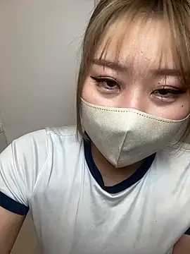 Snapshot of Rara__oo chatting on February 19, 2026, 8:11 am Rara oo online show from February 19, 2026, 8:11 am