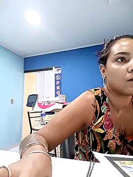 Snapshot of Pantaneirasexy chatting on December 1, 2025, 10:21 pm Pantaneirasexy online show from December 1, 2025, 10:21 pm