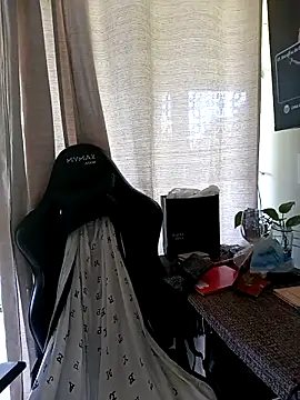 Pantaneirasexy online show from December 17, 2025, 12:32 pm