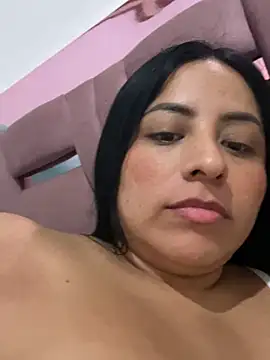 lamaravilla 08 online show from March 19, 2025, 6:12 pm