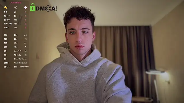 VincentSmith02 online show from October 13, 2025, 11:45 am