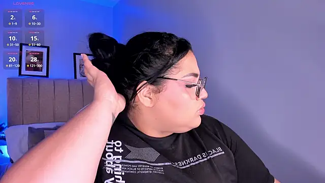  michel bbw online show from February 24, 2026, 3:07 am