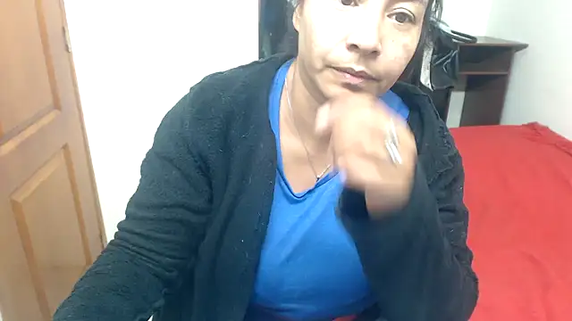 Siblleyx online show from February 17, 2025, 9:54 pm
