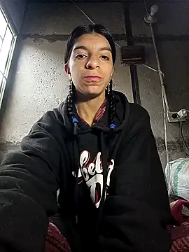 Ariell Kieran online show from February 9, 2025, 1:14 pm