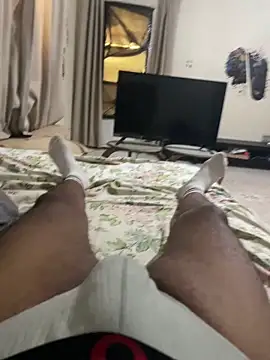 moira xz online show from November 15, 2025, 9:13 am