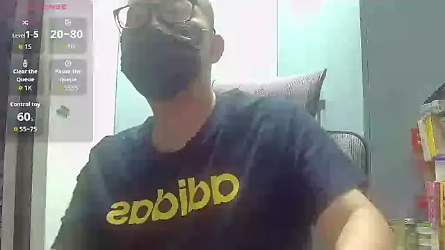 Snapshot of beartopslave chatting on October 15, 2025, 4:22 am beartopslave online show from October 15, 2025, 4:22 am