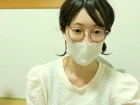 Snapshot of RIO_o0 chatting on December 1, 2025, 1:45 pm RIO o0 online show from December 1, 2025, 1:45 pm