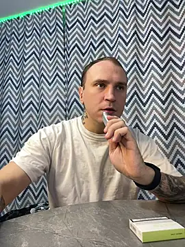  XxX-XxX online show from February 3, 2025, 2:25 am