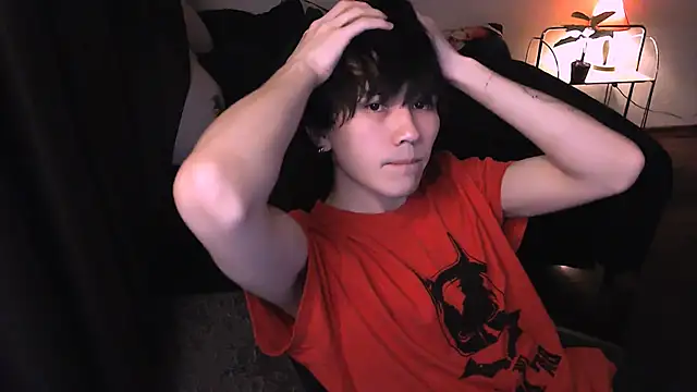 Snapshot of rennnuts chatting on December 4, 2025, 3:44 pm rennnuts online show from December 4, 2025, 3:44 pm