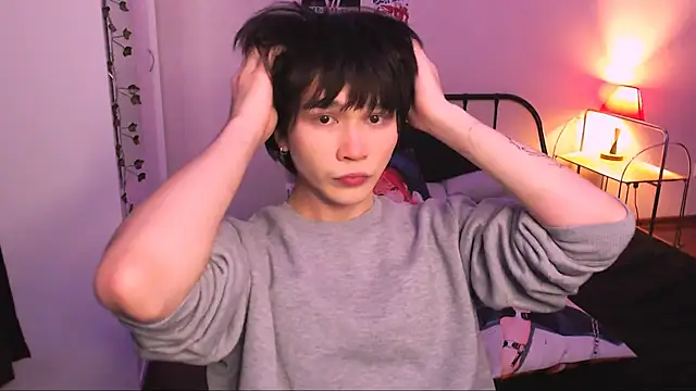 Snapshot of rennnuts chatting on October 10, 2025, 1:12 pm rennnuts online show from October 10, 2025, 1:12 pm