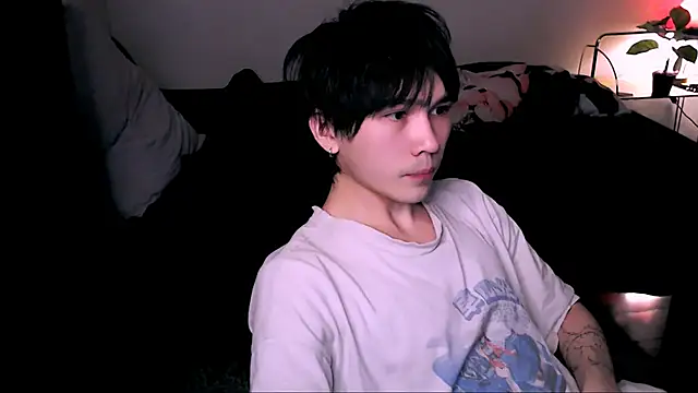 Snapshot of rennnuts chatting on November 23, 2025, 9:41 am rennnuts online show from November 23, 2025, 9:41 am