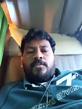 Snapshot of anandhababu chatting on December 5, 2025, 1:16 am anandhababu online show from December 5, 2025, 1:16 am