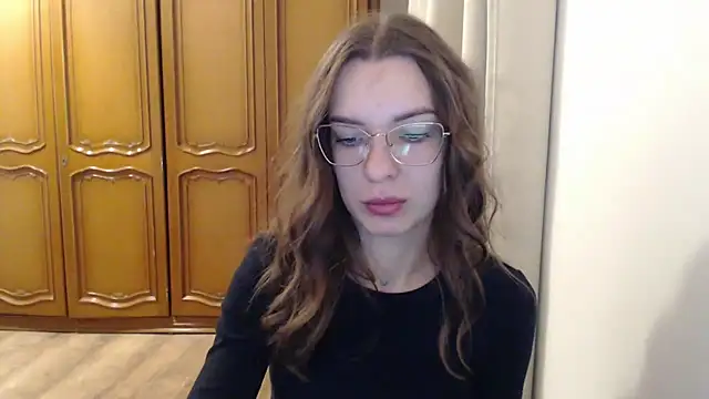 aurora lust online show from November 14, 2025, 6:28 am