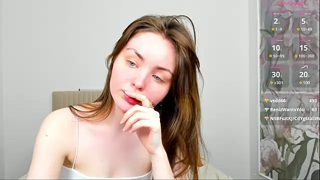 Lora Rosee online show from March 2, 2025, 11:52 am