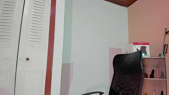 Violetta 0 online show from November 8, 2025, 1:36 pm