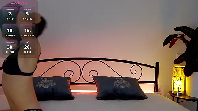 Maytaai online show from October 16, 2025, 8:06 pm