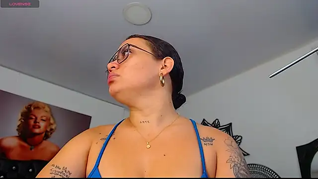 Taliana36 online show from October 23, 2025, 12:26 pm