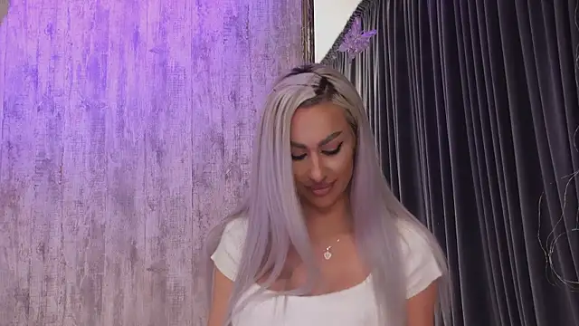 Snapshot of KarlaBart chatting on February 8, 2026, 8:06 pm KarlaBart online show from February 8, 2026, 8:06 pm