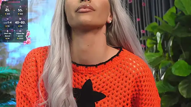 KarlaBart online show from November 13, 2025, 8:02 pm