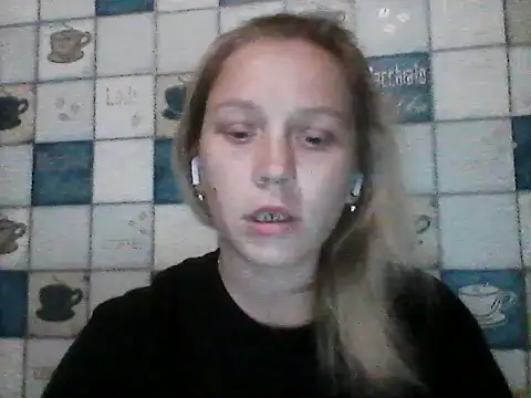Snapshot of Anna_wey chatting on June 25, 2026, 7:08 pm Anna wey online show from June 25, 2026, 7:08 pm