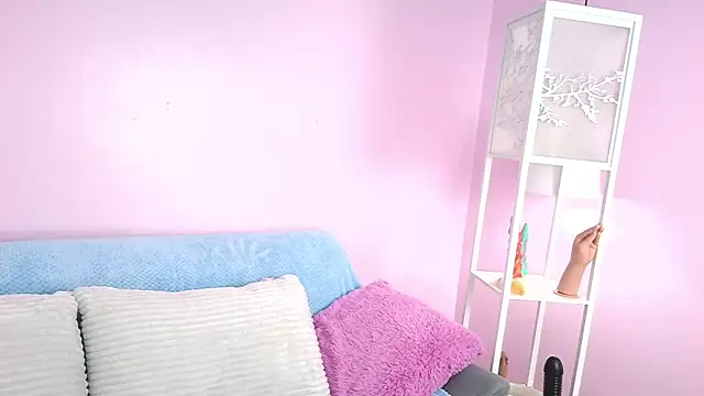 Hiyakasudere online show from November 10, 2025, 6:24 pm