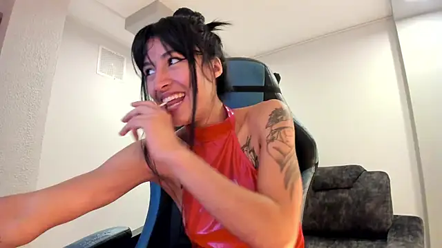 jessi lemuss online show from November 20, 2025, 8:09 pm