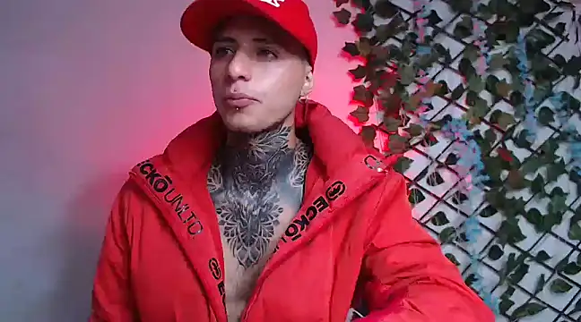 Snapshot of 7_Saturno_7 chatting on February 20, 2025, 6:39 am 7 Saturno 7 online show from February 20, 2025, 6:39 am