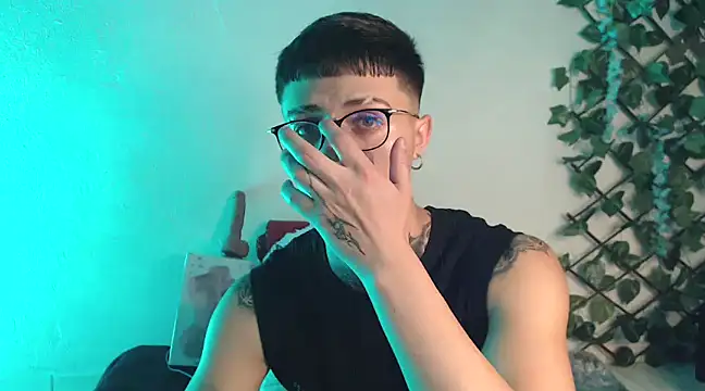 Snapshot of 7_Saturno_7 chatting on March 22, 2025, 4:56 am 7 Saturno 7 online show from March 22, 2025, 4:56 am