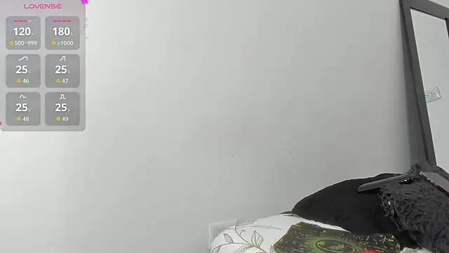 andrea cherryy online show from April 15, 2026, 7:40 pm