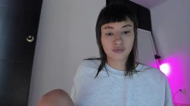 Snapshot of ggor4w33 chatting on February 19, 2026, 12:35 pm ggor4w33 online show from February 19, 2026, 12:35 pm