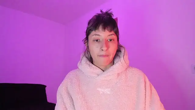 ggor4w33 online show from October 19, 2025, 5:21 am