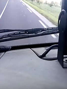 Snapshot of Dam70 chatting on September 18, 2025, 5:43 am Dam70 online show from September 18, 2025, 5:43 am