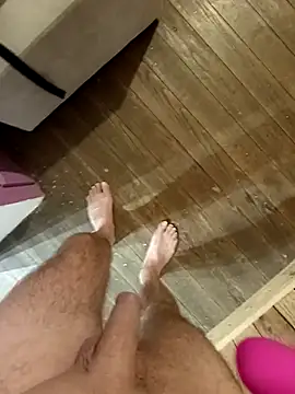 Snapshot of Dam70 chatting on October 19, 2025, 5:43 am Dam70 online show from October 19, 2025, 5:43 am