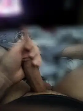 Snapshot of maddy060606 chatting on March 29, 2026, 8:27 am maddy060606 online show from March 29, 2026, 8:27 am