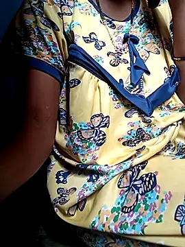 varsha-milky1 online show from September 23, 2025, 5:03 am