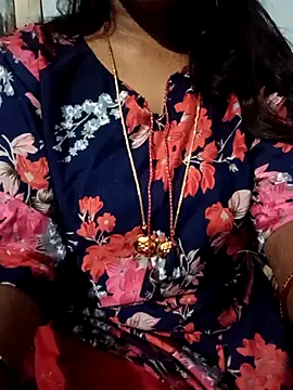 varsha-milky1 online show from September 30, 2025, 5:41 pm