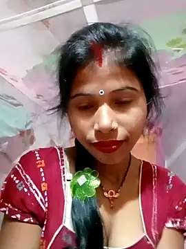 Snapshot of Miss_triha chatting on March 9, 2025, 7:05 pm Miss triha online show from March 9, 2025, 7:05 pm