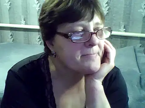 ElzaJewel online show from February 25, 2025, 8:00 pm