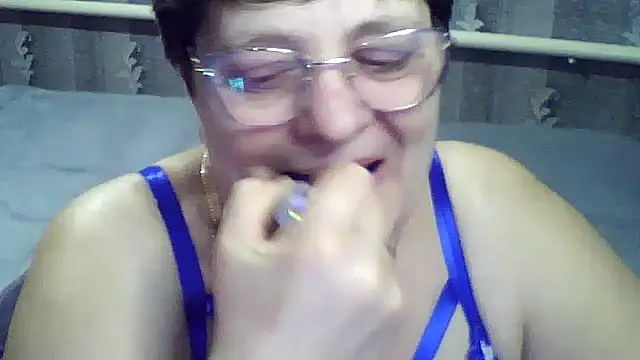 ElzaJewel online show from March 5, 2026, 8:38 pm