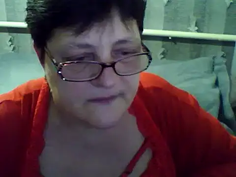 ElzaJewel online show from February 28, 2025, 8:18 pm