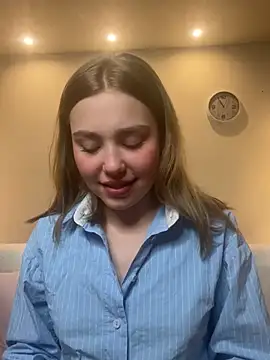 YourMegan online show from April 17, 2026, 7:38 pm