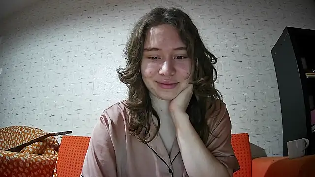 girliemilk online show from January 9, 2026, 2:29 am